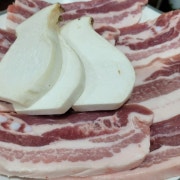 삼겹살 200g 메뉴 사진(네이버)