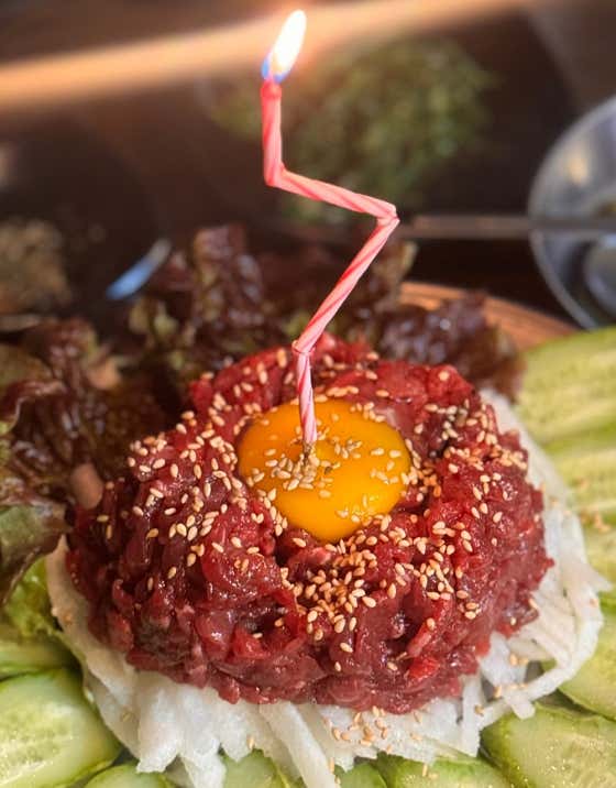 한우육회(200g) 메뉴 사진(네이버)