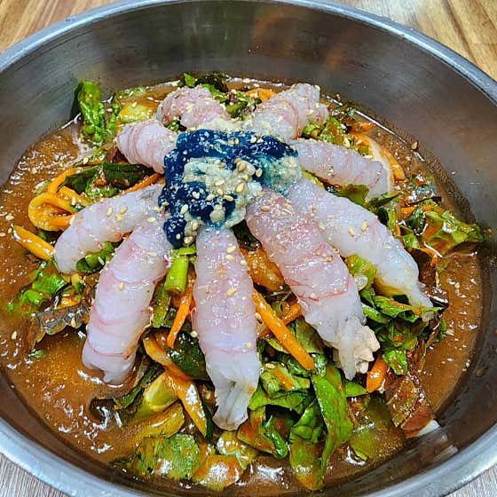 성아시