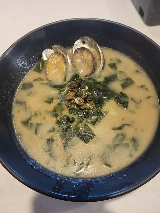 보말전복칼국수 메뉴 사진(네이버)