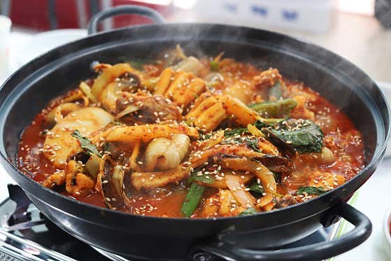 꽃지수산식당 안면도본점 · 네이버 지도·플레이스 6