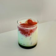 말차딸기라떼 메뉴 사진(네이버)