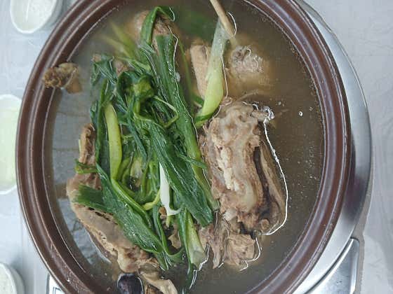 유황한방오리백숙 메뉴 사진(네이버)