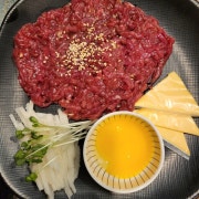 육회 메뉴 사진(네이버)