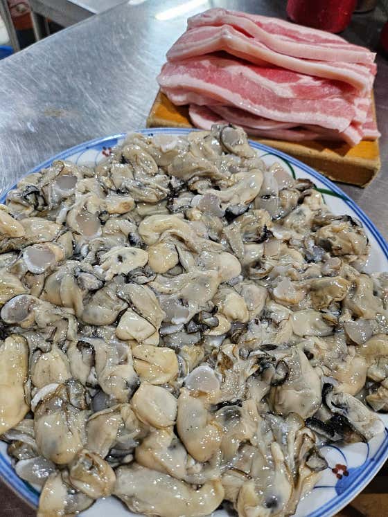 생굴추가 메뉴 사진(네이버)