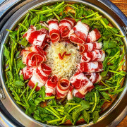 우삼겹전골 메뉴 사진(네이버)