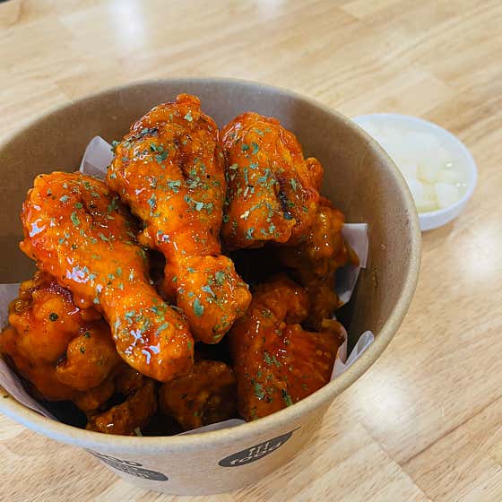 양념치킨 메뉴 사진(네이버)