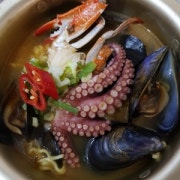 돌문어 바다라면 메뉴 사진(네이버)
