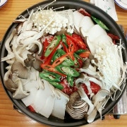 소고기버섯전골 메뉴 사진(네이버)