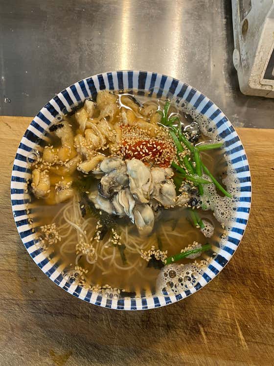 굴잔치국수(시즌오프) 메뉴 사진(네이버)