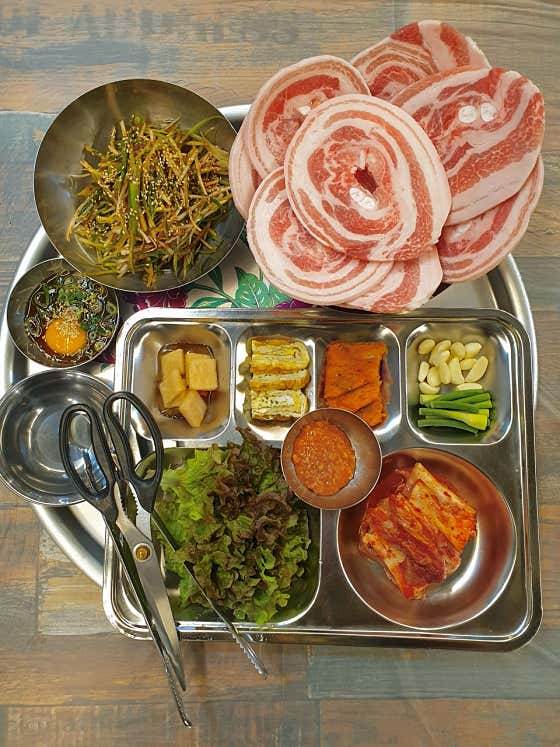 급냉꽃삼겹 메뉴 사진(네이버)