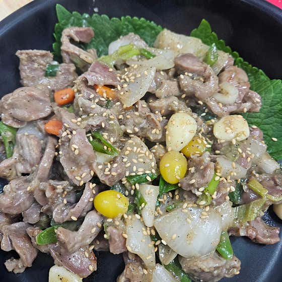 닭똥집볶음 메뉴 사진(네이버)