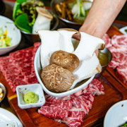 모둠버섯 메뉴 사진(네이버)