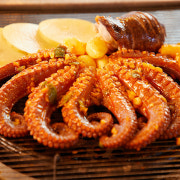 문어 숯불구이 메뉴 사진(네이버)
