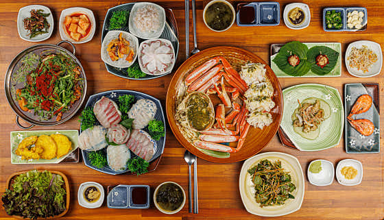회+대게+매운탕 2인 세트 메뉴 사진(네이버)