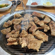 돼지갈비 메뉴 사진(네이버)