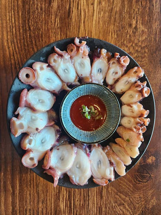 참문어숙회 메뉴 사진(네이버)