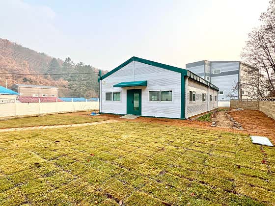 인더조이 반려견운동장 · 네이버 지도·플레이스 2
