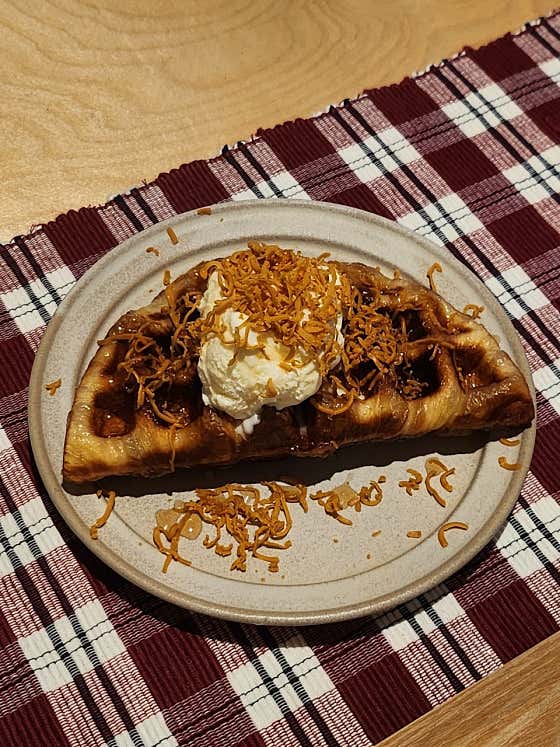 브라운치즈크로플 메뉴 사진(네이버)