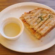 그릴드치즈 오리진 샌드위치 메뉴 사진(네이버)