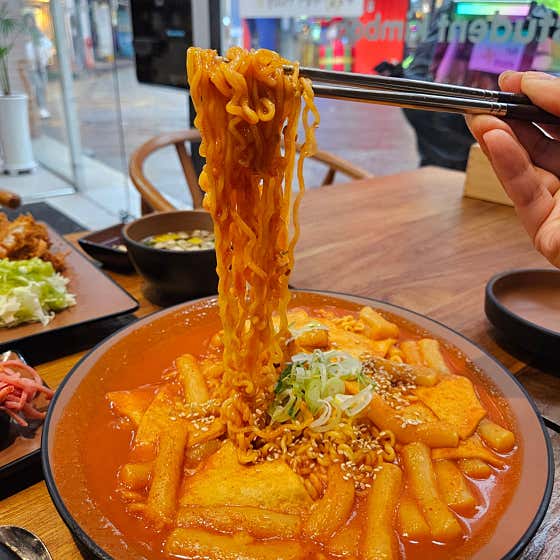 법대생 팔뚝김밥 · 네이버 지도·플레이스 9