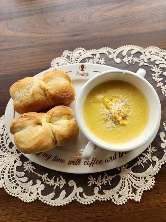 옥수수콘스프with미니식빵 메뉴 사진(네이버)