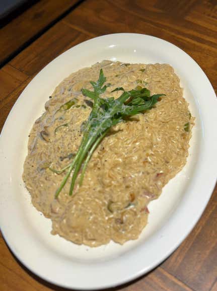 베이컨크림리조또+음료(커피or탄산) 메뉴 사진(네이버)