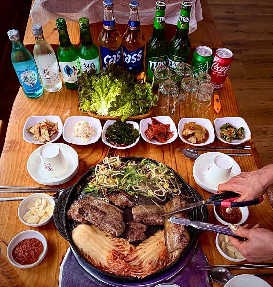 먹골촌가든 볏짚초벌삼겹살 · 네이버 지도·플레이스 3