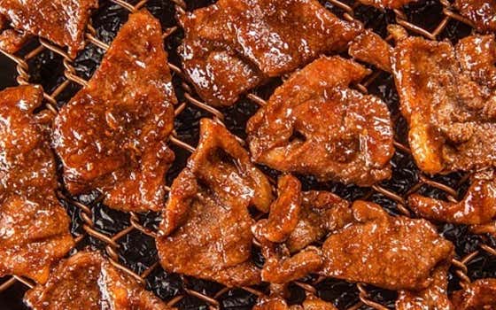 수성리 수제양념 돼지갈비(170g) 메뉴 사진(네이버)
