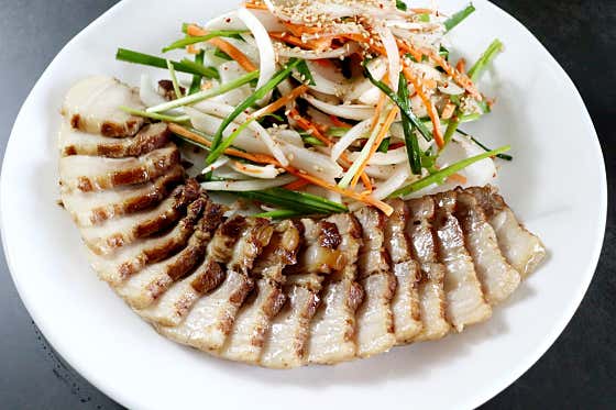 수육 메뉴 사진(네이버)