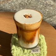 아몬드크림라떼 메뉴 사진(네이버)