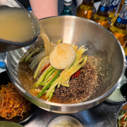 물/비빔냉면 메뉴 사진(네이버)