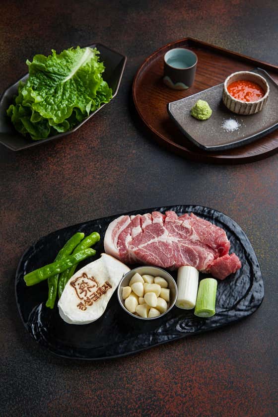 숙성 눈꽃 목살 메뉴 사진(네이버)