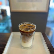 블랙밀크티 메뉴 사진(네이버)