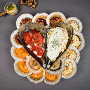 88조개구이+4가지의 사이드 무료 메뉴 사진(네이버)