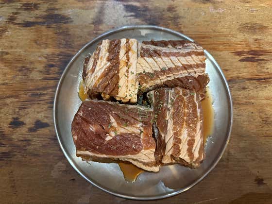 전통 방식 숙성 돼지 갈비 메뉴 사진(네이버)