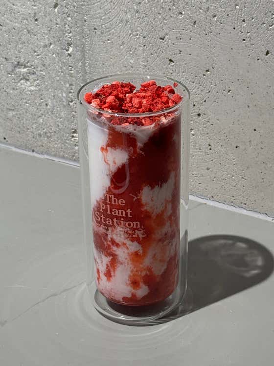 딸기라떼(only ice) 메뉴 사진(네이버)