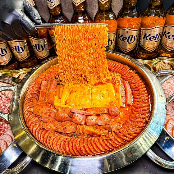 부대찌개대사관 선릉직영점 사진 2