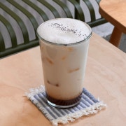 릴띵스 밀크티 메뉴 사진(네이버)