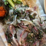 모듬깻잎막회 1인 메뉴 사진(네이버)