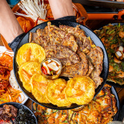 육새전 메뉴 사진(네이버)