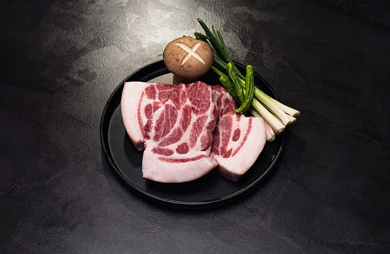 숙성 흑돼지 목살 600g 메뉴 사진(네이버)