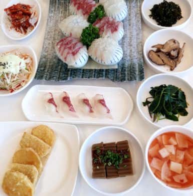 동성호 울산정자대게직판장 · 네이버 지도·플레이스 2