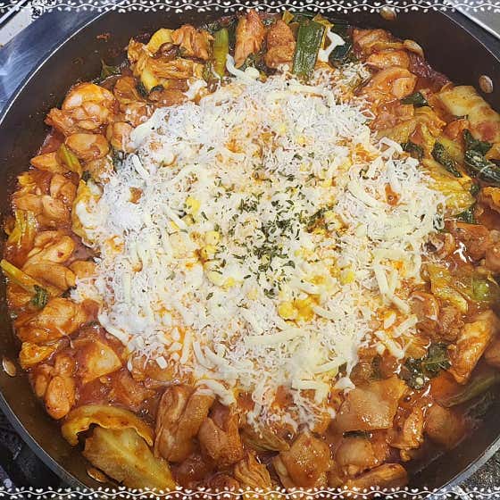 눈꽃치즈닭갈비 메뉴 사진(네이버)