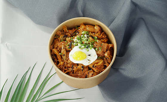 통삼겹스테이크덮밥 메뉴 사진(네이버)