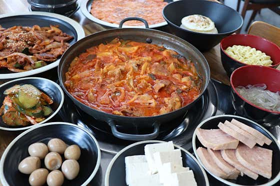 해운대두루찌개 · 네이버 지도·플레이스 2