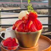 生딸기빙수 메뉴 사진(네이버)