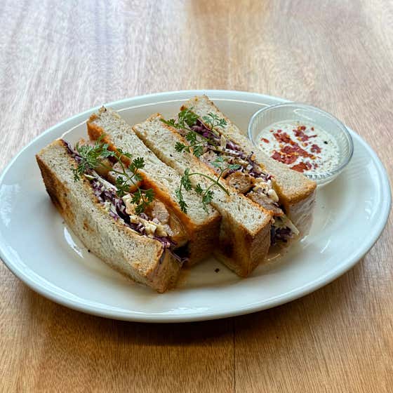 porkcheek meatsando 메뉴 사진(네이버)