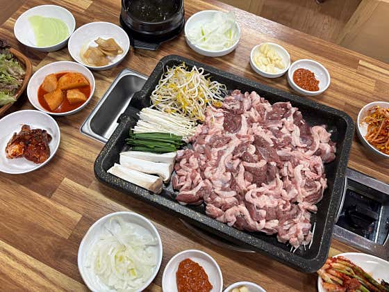 생오리 소금구이 한마리 메뉴 사진(네이버)
