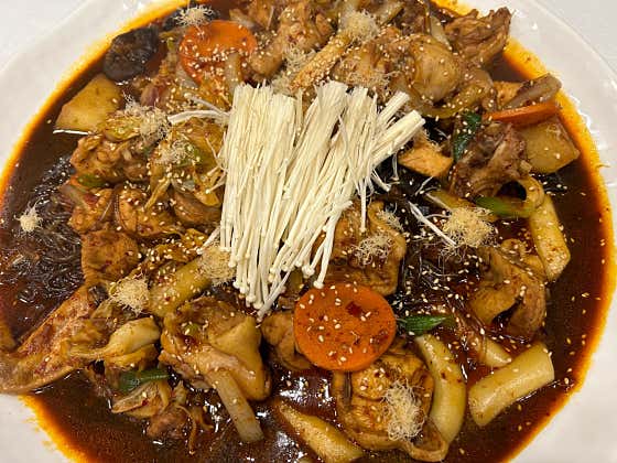 잔월산삼찜닭